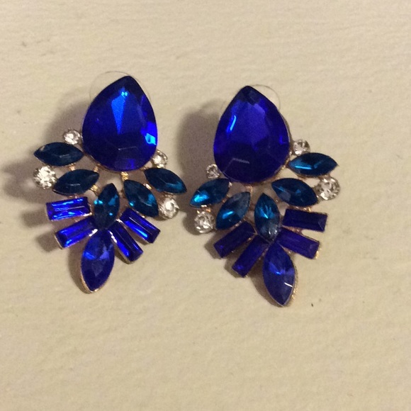 Blue Stellar Earrings - Picture 1 of 2